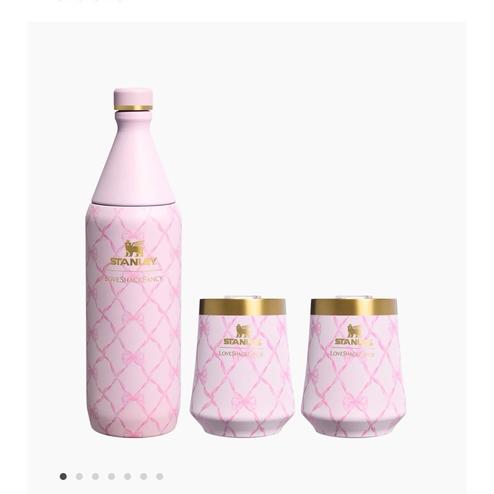 NWT Stanley x LoveShackFancy Holiday Wine Set 34ozWine Bottle & Two Wine Tumblr